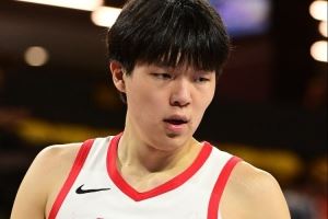 都在G联盟！徐静雨：杨瀚森和詹姆斯是同一个经纪人 两人或有交流